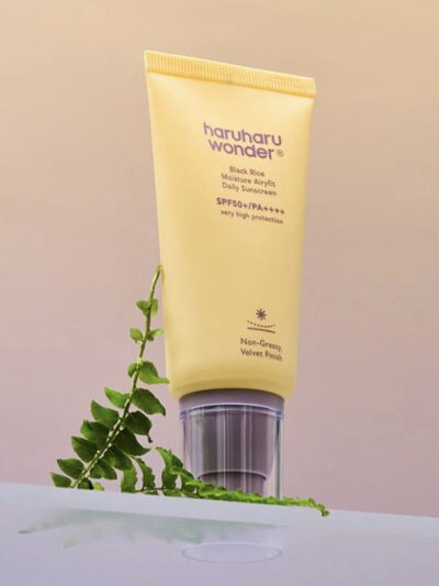 Haru Haru Wonder – Black Rice Moisture Airyfit Daily Sunscreen