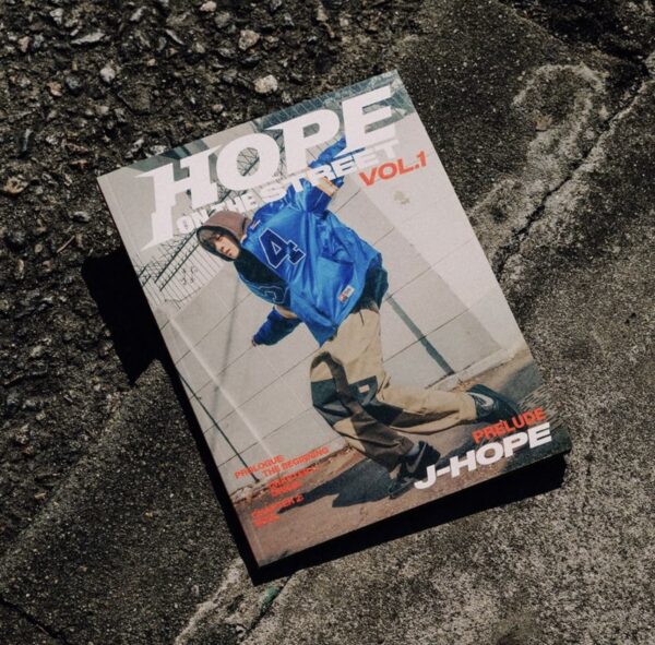 J-HOPE (BTS) - [HOPE ON THE STREET VOL.1] (Random Ver.) - Imagen 2
