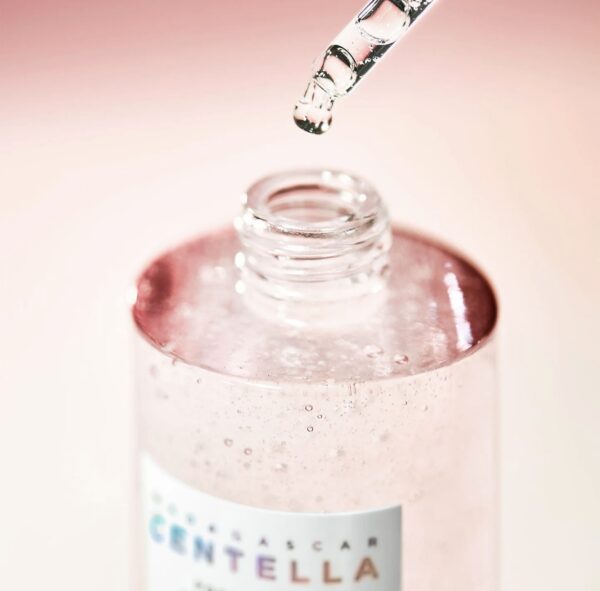 Skin1004 - Madagascar Centella Poremizing Fresh Ampoule - Imagen 3